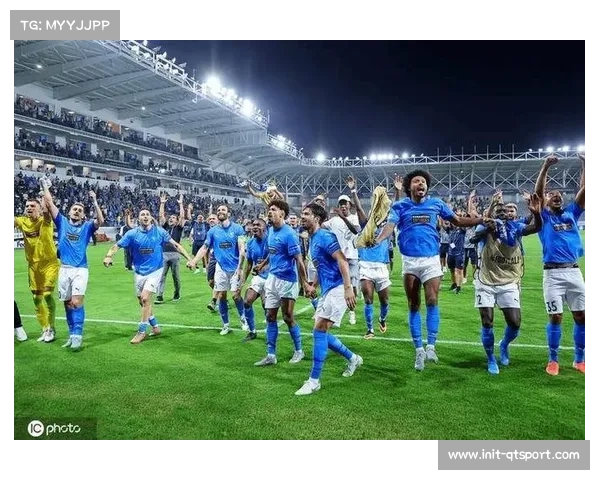 欧冠战火升级多支豪门球队强势不败群雄争霸竞争进入白热化阶段